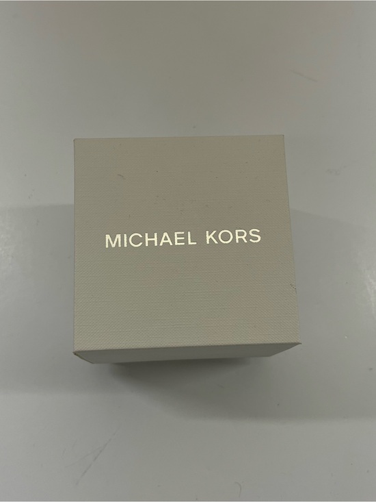 NEW Michael Kors Portia Women\'s Stainless Steel Bracelet Watch in Gold Mesh main image 6